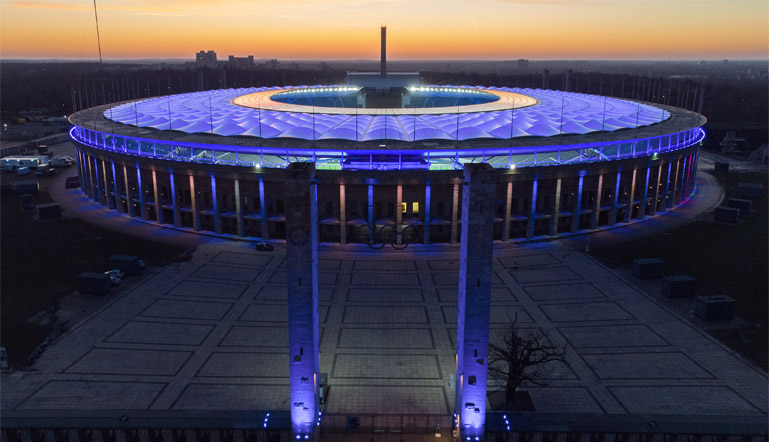 Olympia Stadion bei Sonnenuntergang