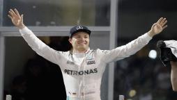 Nico Rosberg im Mercedes-Anzug
