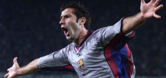 Luis Figo trug sowohl das Trikot von Barca als auch von Real.