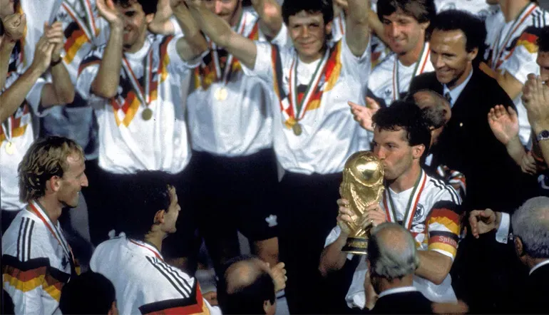 Lothar bei WM 1990