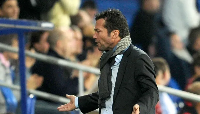 Lothar Matthäus mit Schal um den Hals
